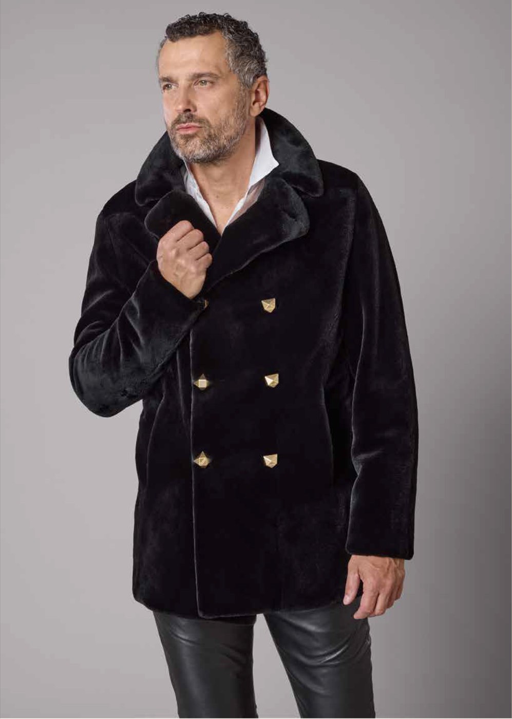 Capo in pelliccia uomo collezione 2026 — look 7