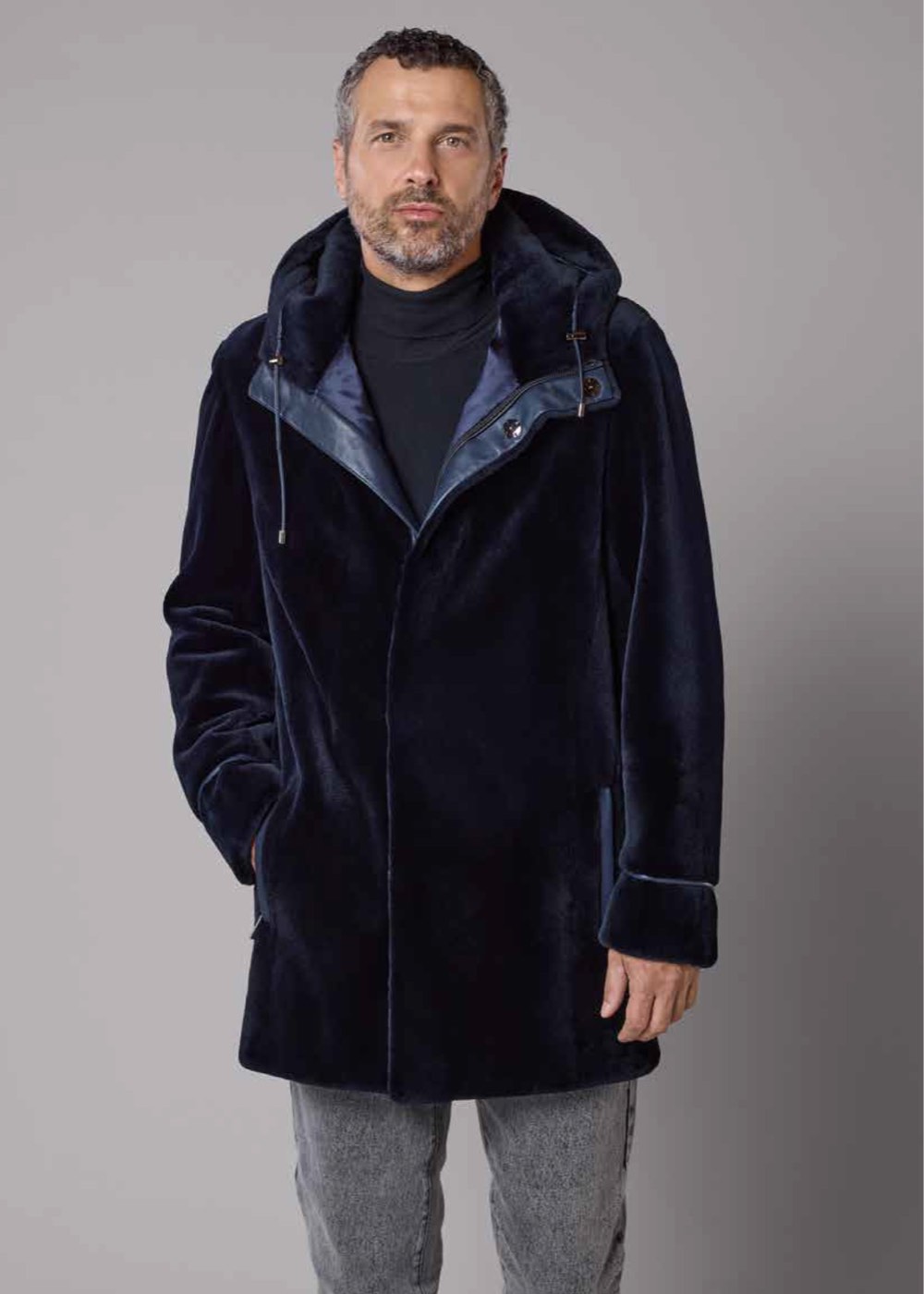 Capo in pelliccia uomo collezione 2026 — look 8